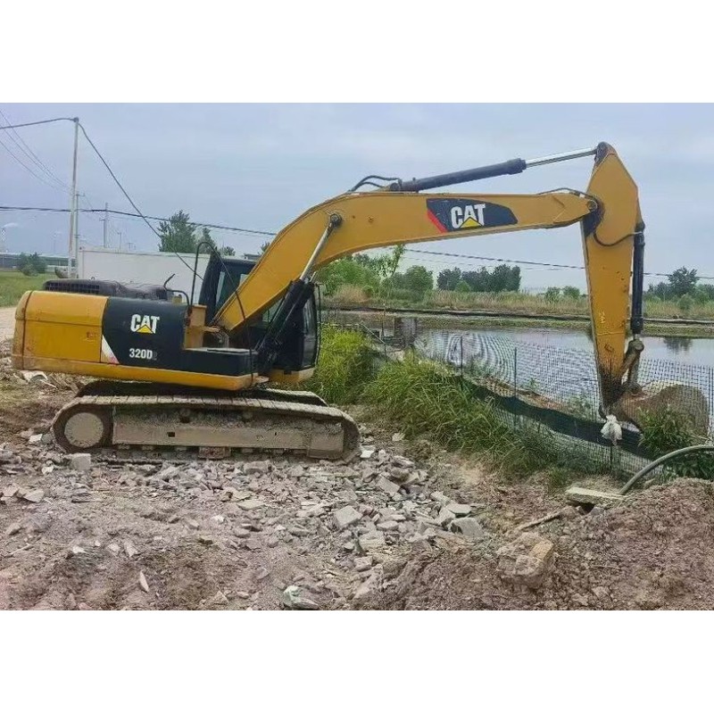 EXCAVADORA CATERPILLAR 320 D2 C7.1 AVERY