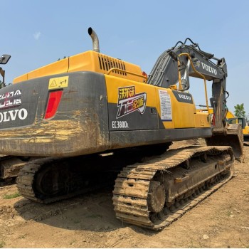 EXCAVADORA VOLVO EC380 EL